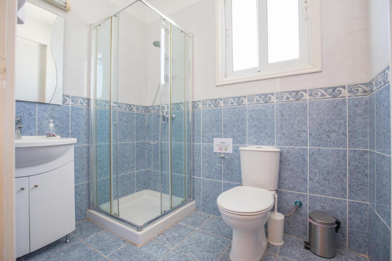 Shaye Front Line Villa Protaras Exterior foto
