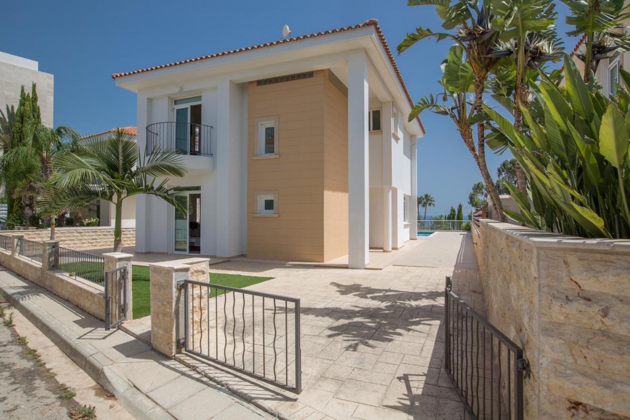 Shaye Front Line Villa Protaras Exterior foto